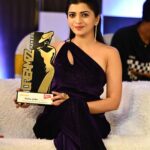 Ruchira Jadhav Instagram – Got the news about bagging the title of ‘Fashion Icon & Entertaining Face of the Year’ from the Marathi industry at the INDIA FASHION CITY TOUR by @dreamzz_makers & @ifwgoa.official 

On the award night, I found myself at the hospital in the morning, witnessing my closest person in a state I’d never seen before. 
Despite feeling shattered, I tried to stay strong, holding myself together. I didn’t want to leave the place, & it seemed like I won’t be able to attend the award show.

I didn’t mind as my priorities were clear, but the only concern was fulfilling my commitment. 
Despite this, I managed to attend, ensuring the well-being and recovery status of my loved one.

I got ready in just 30 minutes—hair, makeup, outfit, all done on my own—and somehow made it to the show. #ruchirasays following an Artist ethic, SHOW MUST GO ON!

At major events where the norm is to be glamorously dressed with ‘professional help’ in the industry’s eye, I’ve never been bothered. I firmly believe in embracing my NATURAL SELF, exuding immense confidence. I seldom adhere to protocols unless they significantly alter the essence.

This was the first time I experienced my mind being in one place while my body was somewhere else. It brought forth a distinct feeling and unveiled a different side of me—fragile yet fiercely determined. 🦄

PS. Everything is fine now. Grateful for the kindness of God ❤️