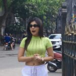 Ruchira Jadhav Instagram - From the breathtaking cityscapes to the serene landmarks, Vietnam’s rich architecture and vibrant culture captivated us. 🌅 Our travel show takes you through both explored and unexplored locations, weaving in the fascinating stories that connect Bollywood with these stunning places. Join us as we uncover the beauty and history of this incredible country! ✈️ 🇻🇳 #Vietnam #bollywood #InternationalTravelShow #travelshow Have you watched our episodes yet.. Streaming now on #MxPlayer #ruchirasays I might end up asking you questions haan! Link in bio… 💁🏻‍♀️ Directed by : @shashank.mane.50 DOP : @farhaanbhatkar Casting Director: @pareshpatelwse Team : @prasadsalve11 @cicymane @yogeshsalgarkar