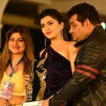 Ruchira Jadhav Instagram – Got the news about bagging the title of ‘Fashion Icon & Entertaining Face of the Year’ from the Marathi industry at the INDIA FASHION CITY TOUR by @dreamzz_makers & @ifwgoa.official 

On the award night, I found myself at the hospital in the morning, witnessing my closest person in a state I’d never seen before. 
Despite feeling shattered, I tried to stay strong, holding myself together. I didn’t want to leave the place, & it seemed like I won’t be able to attend the award show.

I didn’t mind as my priorities were clear, but the only concern was fulfilling my commitment. 
Despite this, I managed to attend, ensuring the well-being and recovery status of my loved one.

I got ready in just 30 minutes—hair, makeup, outfit, all done on my own—and somehow made it to the show. #ruchirasays following an Artist ethic, SHOW MUST GO ON!

At major events where the norm is to be glamorously dressed with ‘professional help’ in the industry’s eye, I’ve never been bothered. I firmly believe in embracing my NATURAL SELF, exuding immense confidence. I seldom adhere to protocols unless they significantly alter the essence.

This was the first time I experienced my mind being in one place while my body was somewhere else. It brought forth a distinct feeling and unveiled a different side of me—fragile yet fiercely determined. 🦄

PS. Everything is fine now. Grateful for the kindness of God ❤️