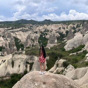 Ruhanika Dhawan Instagram - Cappadocia dump part two! 
ps: the last two slides are the best ( keeping it real) 

#turkey #kappadocia #vacation #ruhaanikadhawan