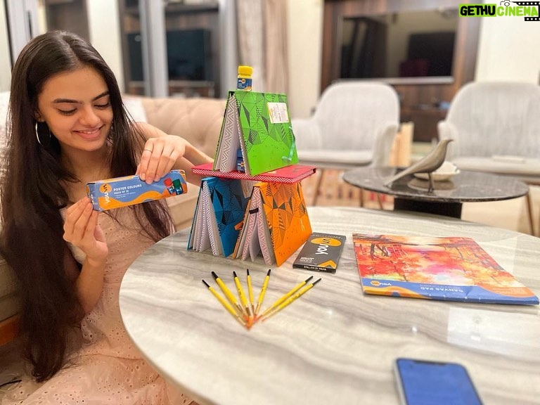Ruhanika Dhawan Instagram - As an artist, journaling my thoughts has always helped me refine my creativity and this wouldn't have been possible without my best friend, my stationery! This is how I celebrated this year's stationery week with my Youva Stationery, which has always encouraged the artist in me to Think and Create. Participate in the @youvaworld_ Stationery Week contest, and a lucky winner will get a chance to win an exciting Youva hamper and a surprise gift. π #youvaworld #youvastationery #stationeryweek #stationery #creator #think #create