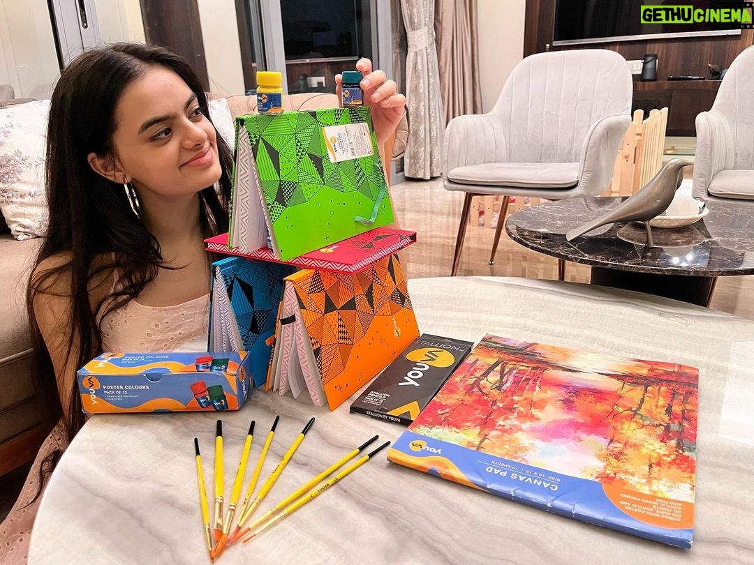 Ruhanika Dhawan Instagram - As an artist, journaling my thoughts has always helped me refine my creativity and this wouldn't have been possible without my best friend, my stationery! This is how I celebrated this year's stationery week with my Youva Stationery, which has always encouraged the artist in me to Think and Create. Participate in the @youvaworld_ Stationery Week contest, and a lucky winner will get a chance to win an exciting Youva hamper and a surprise gift. π #youvaworld #youvastationery #stationeryweek #stationery #creator #think #create