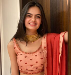 Ruhanika Dhawan Instagram - Exams over wali Khushi 🥹 #aslikhushi #meriwalikhushi #examover