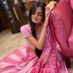 Ruhanika Dhawan Instagram - राधा की भक्ति , मुरली की मिठास , माखन का स्वाद और गोपियों का रास , आओ सब मिलके बनाते हैं जन्माष्टमी का दिन ख़ास। श्रीकृष्ण जन्‍माष्‍टमी की हार्दिक शुभकामनाएं