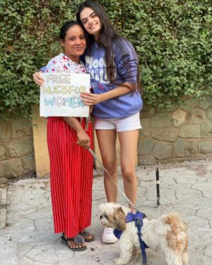Ruhanika Dhawan Instagram - "Where there is a woman, there is magic."
Here's to all the incredible women. You inspire us.

May we know them. May we be them. May we raise them.

Happy Women's Day, our lovelies!

#womensday #strongwomen #independentwomen #wonensday2k23 #wonderwomen #think #create #creatorinyou #youvaworld #youva #ruhaanikaforyouva