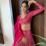 Ruhanika Dhawan Instagram - मेरे और मेरे अपनों की तरफ़ से आप सब को दीपावली की बहुत शुभकामनाएँ। #diwali #light #prosperity #fyp #ruhaanikadhawan