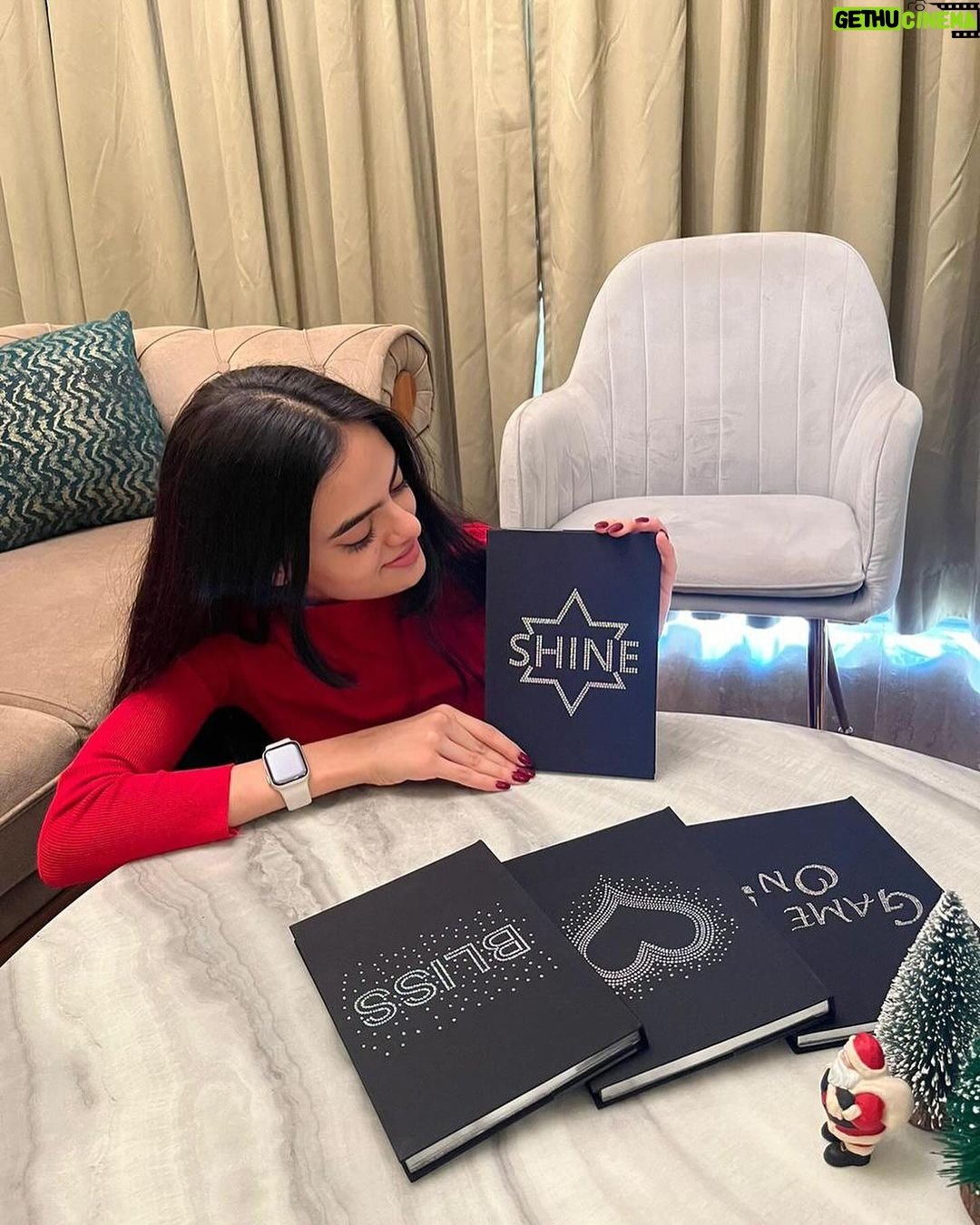 Ruhanika Dhawan Instagram - Dad...or rather I should say my real-life Santa’s festive surprise just made this Christmas extra special! 🎄✨ Unwrapping the magic of ‘Youva Dazzle’ journals, turning every thought into a sparkling memory.📓💖 Grateful for these heartwarming moments and the creativity that my dad inspires. Wishing you all a season filled with love, joy, and a touch of sparkle! ✨🎁 #Dazzle #Journals #YouvaWorld #festive #Youva #YouvaSatinFabric #caseboundnotebook #satincovers #journal #sequence #Learn #Think #create #trend #trending #buynow #ChristmasMagic #youvaproducts #festivegifts #ruhaanikaforyouva #ruhaanikadhawan #fyp