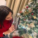 Ruhanika Dhawan Instagram – Dad…or rather I should say my real-life Santa’s festive surprise just made this Christmas extra special! 🎄✨ Unwrapping the magic of ‘Youva Dazzle’ journals, turning every thought into a sparkling memory.📓💖 Grateful for these heartwarming moments and the creativity that my dad inspires. 

Wishing you all a season filled with love, joy, and a touch of sparkle! ✨🎁
#Dazzle #Journals #YouvaWorld #festive #Youva #YouvaSatinFabric #caseboundnotebook #satincovers #journal #sequence 
#Learn #Think #create #trend #trending #buynow #ChristmasMagic #youvaproducts #festivegifts #ruhaanikaforyouva #ruhaanikadhawan #fyp