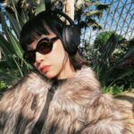 Ruka Instagram - 【Sponsored】 あっという間12月に入って、年末気分だね！　ちゃんと寒くなって、ふわふわの上着といつも良い音楽を贈ってくれるクールブラックなヘッドホン良い感じに、おしゃれな組み合わせで良い冬を迎えそう〜⛄️ #PR #ソニーのヘッドホン #styles #WHCH720N Sponsored by Sony Marketing Inc.