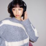 Ruka Instagram - 【Sponsored】 冬に入った今も ヘッドホンを主役に ふわふわ暖かいニット 🧶と一緒に登場 ちょっとオーバーサイズの方が好きー ブラックのヘッドホンと冬モードに切り替え 冬も好きな音楽と一緒にたくさん思い出作 ろうね🏻🏻✨ #PR #ソニーのヘッドホン #styles #WHCH720N Sponsored by Sony Marketing Inc.