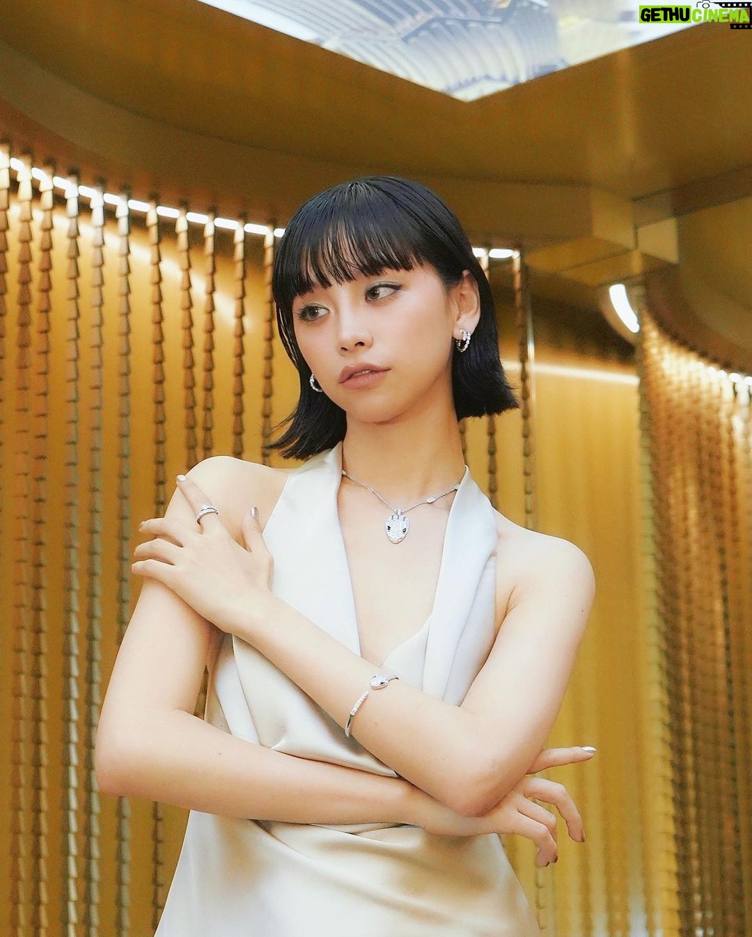 Ruka Instagram - @bulgari 三四半世紀にわたって進化し続けてきたブルガリのアイコン 「セルペンティ」の誕生75周年を祝し、 ブルガリ セルペンティ 75周年 時を超えて紡がれる無限のストーリー展 現代アーティストとのコラボレーション作品、東京限定なカフェエリアなど、ブルガリの素晴らしい世界観を体感できる空間になってます。 東京・表参道にて11月9日(木)から26日(日)まで開催です。 #Bulgari #BulgariJewelry #Serpenti #Serpenti75 #pr