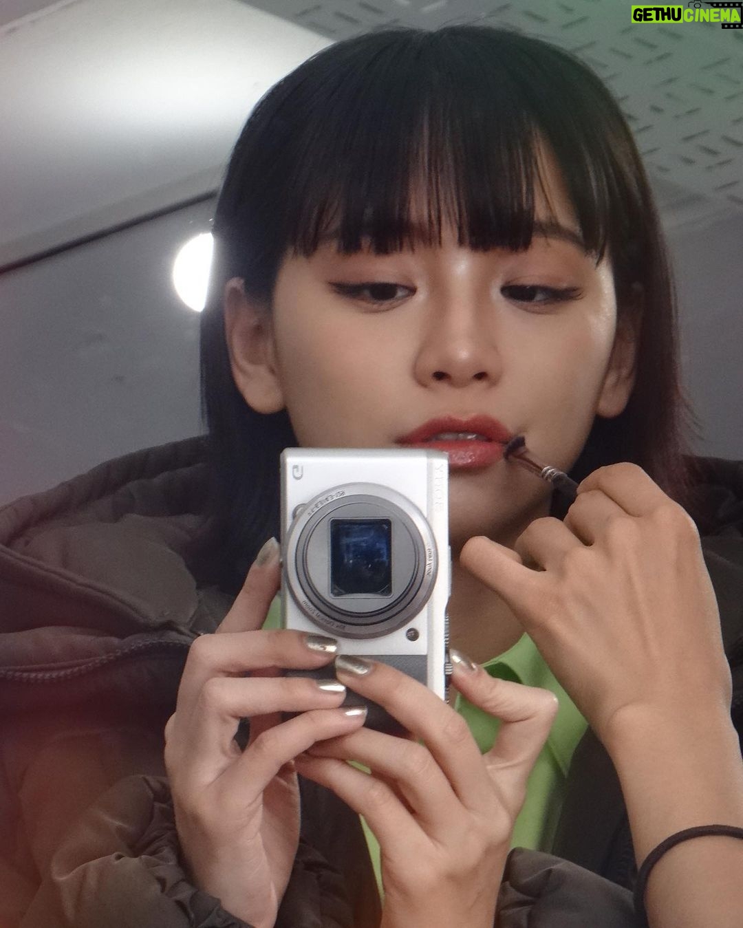 Ruka Instagram - Some selfies before the shooting 🤳🌈✨