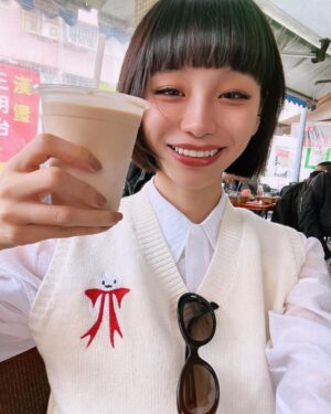 Ruka Instagram - 早餐店的奶茶無疑是我一天的元氣起點🧋🫶🏻✨