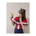 Rumi Okubo Instagram - ⁡ テレビアニメ【推しの子】 苺プロダクション☆ファン感謝祭2023🍓 ⁡ オフショットその①！ まずはソロのオフショットです！ ⁡ トークパートはイエローをメインにした 可愛らしくも大人っぽい衣装でした！ スタイリストは原田幸枝さん👗 大きい星のピアスもお気に入りです🌟 ⁡ ⁡ ライブパートはなんとあのアイドル衣装製作で 有名なオサレカンパニーさん🤵‍♀️✨ MEMちょはショートパンツだったので、 中が見えすぎないよう原作ではニーハイなのですが、 今回はタイツにしてもらいました！ こちらからの細かい要望にも応えてくださり、 細部までこだわって頂き… 「本当に新生B小町の衣装だー！！！」 って最初に見た時は感動しました🥺✨ ⁡ 踊りやすくて、可愛くて、着るのが 毎回楽しかったです💛 ありがとうございました！ ⁡ MEMちょぬいと同じ格好してるー♪って イベント中もぬい連れ回してました(笑) ⁡ ⁡ そしてマネージャーが撮ってくださった、 ライブ中の後ろからの舞台の風景も 舞台上の私たちからは見えないので とても新鮮でした！ たくさんのサイリウムの海…✨ どのキャラも好きだし、 どんなカラーでも嬉しいですが、 やっぱり黄色のサイリウムを見ると 元気が出ました！！ ちゃんと見えてたよ、君のサイリウム！！！ ありがとうーーー💛💛💛 ⁡ ⁡ 実はちゃんと衣装着て歌って踊ってのライブは すごく久しぶりだったので、 身体作るのも体力作るのも最初は心配だったのですが、 最初の頃から長年やっていた七森中ごらく部が めちゃくちゃ歌って踊ってのコンテンツだったので、 ちゃんと身体が感覚を覚えていて、 振り付けも割とスムーズに入りましたし 個人的に自分の大事なポイントは 「歌って踊っている最中はどんなに大変でも、 笑顔でいること！！」(歌詞の内容によっては 違う時もありますが…) なんですけど、それも含め、パフォーマンスが しっかり私の中に根付いているというか…！ ちゃんと今まで経験したことって 身体が覚えてて、身になっているんだなぁって、 こっそり感心したりしてました…笑 ⁡ 経験してきたことも、 きっと今経験したことも、 これからの私の力になっていくんだな。 そんな風に思えるライブでした。 ⁡ ⁡ 配信をご購入の方は12月3日の期限までは 何度でも見られるので、 イベントをたくさん見てくださいねー！！ ⁡ ⁡ ⁡ ⁡ その②へ続く〜！ ⁡ ⁡ ⁡ #推しの子 #苺プロダクションファン感謝祭2023 #大久保瑠美 #MEMちょ ⁡ ⁡ ⁡