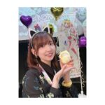 Rumi Okubo Instagram - ⁡ ⁡ TVアニメ【 推しの子 】 「よみうりランドコラボ記念🎡 スペシャルトークイベント」 ⁡ こちらに出演しました〜✨ ⁡ この4人でのトークは初めて！ そして私自身、推しの子のイベントに登壇するのは とても久しぶりで、作品ファンの皆さんと 顔を合わせてトークができて、 とても楽しかったです😈🌟 ⁡ らんらんホールでのイベントは久しぶり！ よみうりランドはプライベートでも遊びに来たり 昔プリキュアのショーを見に来たこともあるので、 個人的にも思い入れのある場所なので、 そこでイベントができるのは嬉しかったですね♡ ⁡ 描き下ろしキャラはみんな可愛くて、 グッズも超可愛かったのでオススメです！ ⁡ これから遊びに行かれる方は、 是非乗り物を楽しんで、グッズもゲットして くださいね〜🎡✨ ⁡ ⁡ #推しの子 #よみうりランド #大久保瑠美 #伊駒ゆりえ ちゃん #潘めぐみ ちゃん #石見舞菜香 ちゃん ⁡