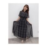 Rumi Okubo Instagram - ⁡ ⁡ ⁡ 上海で行われたイベント 『FGO 簡体字版 Fes Night 』 こちらに参加させて頂きました🙇‍♀️ 簡体字版は7周年！おめでとうございます🎊 ⁡ ⁡ 今回私はスケジュールの都合上、 かなりの弾丸だったので、あまり観光等は できなかったのですが、 簡体字版のマスターの皆さんの熱量は イベントを通してしっかり感じることができて とても楽しかったです！☺️ ⁡ ⁡ また、現地のスタッフの皆様にも とても良くして頂いて、 久しぶりの上海はとても素敵な思い出になりました✨ 次また機会があれば、 ゆっくり観光やグルメも堪能したいなと思います！ ⁡ そして今回実は、メイク、ヘアセット、衣装、 全て自前なのですー＼＼\٩( 'ω' )و //／／ 基本的にはイベント等は ご指名のメイクさんが何人かいて、いつもは その中のどなたかにお願いしているのですが、 海外や遠い地方でどうしてもお願いできない時は 現地のメイクさんにお願いするか、 たまに自分でやったりもします💄 そんな凝ったことはできませんが、メイクも ヘアセットも普段から自分でするのが好きなので 「ご指名のメイクさん来られないのかー、 じゃあ今回は自分でやっちゃおっかな😁」 みたいな感じです♪ 特に今回は髪の巻き方がなかなか上手くできたんじゃないかなと自画自賛〜👏🏻(笑) ⁡ ⁡ そして今回7周年記念描き下ろしイラストの中に、 パンダ耳のシャルルマーニュが！！！🐼 あまりにも可愛くて、 グッズも頂いてしまいました…！ 嬉しい…大事にします｡ﾟ( ﾟஇωஇﾟ)ﾟ｡ ⁡ ⁡ ⁡ ⁡ 改めて簡体字版FGO7周年、おめでとうございます🎉 同じFGOという作品を愛するマスターとしても、 サーヴァントを演じる1人の役者としても、 これからもよろしくお願いします🙇‍♀️ ⁡ ⁡ 谢谢！再见！！ ⁡ ⁡ ⁡ ⁡ #FGO #FGO簡体字版 #上海 #シャルルマーニュパンダ最高🐼 ⁡ ⁡ ⁡ ⁡