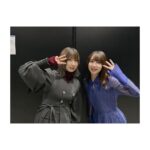 Rumi Okubo Instagram - ⁡ 12月23日、24日とイベントや生放送 ありがとうございました✨ 2日間に分けて投稿しようと思います！ ⁡ まずは23日❗️ ⁡ 私的には、まずグラブルフェス2023での キャラクターライブのおこたみ3人が あまりにも可愛くてハスハスし、 他の曲の歌唱メンバーにもｷｬｰｷｬｰしながらのスタート！笑 ⁡ この2日間会場にはなつ姉もみかしーもいて安心感 半端なかったです☺️ 12月は私にとってLadyGo同窓会でした！ ⁡ サテライトステージにも参加し、 拙いMCながらもフード＆ドリンクを 女性陣と一緒にご紹介しました🍽️🥤✨ 美味しかったし、楽しかった〜！ ⁡ ⁡ ⁡ ⁡ そして夜は、 「冒険者になりたいと都に出て行った娘が Sランクになってた」最終回直前生放送！ ⁡ バッファロー吾郎・竹若さんをMCに迎え、 3人娘でこれまでのSランク娘を振り返ったり、 ゲーム対決をしたり、 最終回の見どころを語ったりしました！ とても楽しい作品、楽しい現場だったので 終わってしまうのは寂しいですが、 最後までSランク娘をよろしくお願いします🙇‍♀️ 最終回見てくださいねー！ ⁡ 髪型はミリアムに合わせて猫っぽく🐱 服はピンク系にしてみました🩷 ⁡ ⁡ #グラブルフェス2023 #グラブル #Sランク娘 ⁡