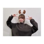 Rumi Okubo Instagram - ⁡ ⁡ 大久保瑠美の〇〇な件、12月分！ ありがとうございました✨ ⁡ クリスマス直前(?)だったので、 メイクさんがトナカイのカチューシャを用意 していてくださって、ありがたく 使わせて頂きました！笑🎄 ⁡ 今年はリアルイベントがあり、 コーナー改変があり、 お引っ越しがあり… 瑠美まる的にも大きな変動のある1年に なりましたね。 ⁡ この1年この番組を支えてくださったのは、 間違いなくリスナーの皆さんです。 本当にありがとうございました😭✨ ⁡ 是非来年、2024年も 「あなた と まるみん」、A☆T☆Mで 番組を一緒に盛り上げていきましょう！ ⁡ 引き続きよろしくお願い致します♡ ⁡ ⁡ ⁡ #大久保瑠美 #瑠美まる ⁡ ⁡ ⁡