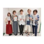 Rumi Okubo Instagram - ⁡ ⁡ 朗読劇『世界から猫が消えたなら』 ご来場、ご視聴、ありがとうございました🐈🐾 ⁡ ⁡ 久しぶりにみかこしと一緒で嬉しい〜♡ 楽屋でずっと話して、笑っていました🤝🏻✨ 仕事のことや最近のこと、この朗読劇のこと、 話題が尽きなくて楽しかった〜🤭 ⁡ ⁡ そして朗読劇の内容はと言うと…、 ⁡ 家族とは何か 後悔とは、明日とは 自分にとって大切なものとは そして、生きるとは何か…。 ⁡ すごく考えさせられる、 感動で涙が止まらない、 それでいて明日に向かって 前を向いて生きていける、 素晴らしい作品だったと思います🐱😭 ⁡ 私は彼女/母親役を演じさせて頂きましたが、 どちらも主人公の「僕」を想っている役どころでした。 今回は特に、リハーサルの時と本番では 良い意味で気持ちが全然違っていて、 台本に、役に、のめり込んでいきました。 ⁡ ⁡ 彼女が「また、明日」と言ってハケるシーン。 本当はそのままハケるのですが、気づいたら 「僕」を少しだけ振り返っている自分がいました。 ⁡ ⁡ 最後の母親の手紙のシーン、 穏やかな気持ちで書いているつもりが、 リハーサルの時よりずっと感情が入ってしまい、 涙がこぼれそうになって声が震えました。 だってこの手紙を書いて渡したら、 もう「僕」には会えないかもしれないから。 そんな覚悟を、彼のために全て込めた手紙だから。 ⁡ 私の演技プランが舞台上で、 掛け合いで変わっていく…。 年末最後の朗読の舞台は、役者として 本当に良い時間を過ごせたと思っています。 ⁡ ⁡ 配信はアーカイブもございます。 もしまだ見てなくて興味がある方は、 他の公演や、私の出演した公演も見てみてくださいね！ ⁡ ⁡ #朗読劇 #世界から猫が消えたなら #せかねこ朗読劇 ⁡
