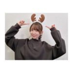 Rumi Okubo Instagram - ⁡ ⁡ 大久保瑠美の〇〇な件、12月分！ ありがとうございました✨ ⁡ クリスマス直前(?)だったので、 メイクさんがトナカイのカチューシャを用意 していてくださって、ありがたく 使わせて頂きました！笑🎄 ⁡ 今年はリアルイベントがあり、 コーナー改変があり、 お引っ越しがあり… 瑠美まる的にも大きな変動のある1年に なりましたね。 ⁡ この1年この番組を支えてくださったのは、 間違いなくリスナーの皆さんです。 本当にありがとうございました😭✨ ⁡ 是非来年、2024年も 「あなた と まるみん」、A☆T☆Mで 番組を一緒に盛り上げていきましょう！ ⁡ 引き続きよろしくお願い致します♡ ⁡ ⁡ ⁡ #大久保瑠美 #瑠美まる ⁡ ⁡ ⁡