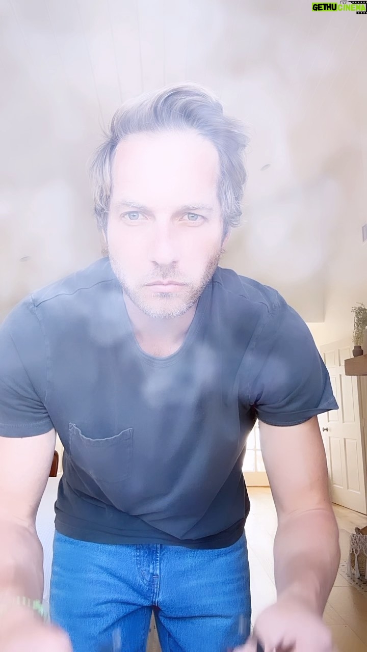 Ryan Hansen Instagram - Thank you @matthewstylist for these incredible headphones that make me feel like I’m some kind of superhero robot man! @dyson #dysonzone