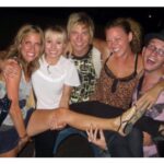 Ryan Hansen Instagram – Happiest Birthday to the best Super spouse and Brother a Dick could have. I love you @kristenanniebell almost more than you love senior dogs. Birthdaytown, USA
