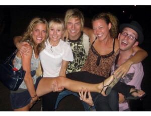 Ryan Hansen Instagram - Happiest Birthday to the best Super spouse and Brother a Dick could have. I love you @kristenanniebell almost more than you love senior dogs.