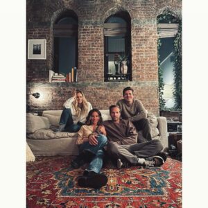 Ryan Hansen Instagram - NYC 📸💩