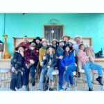 Ryan Hansen Instagram – We had a rootin tootin good time @knowwhereranch to celebrate the MVP of all MVPs @matthewstylist 
HBD COWBOY!! 🤠 🌵 🎉 Know Where Ranch