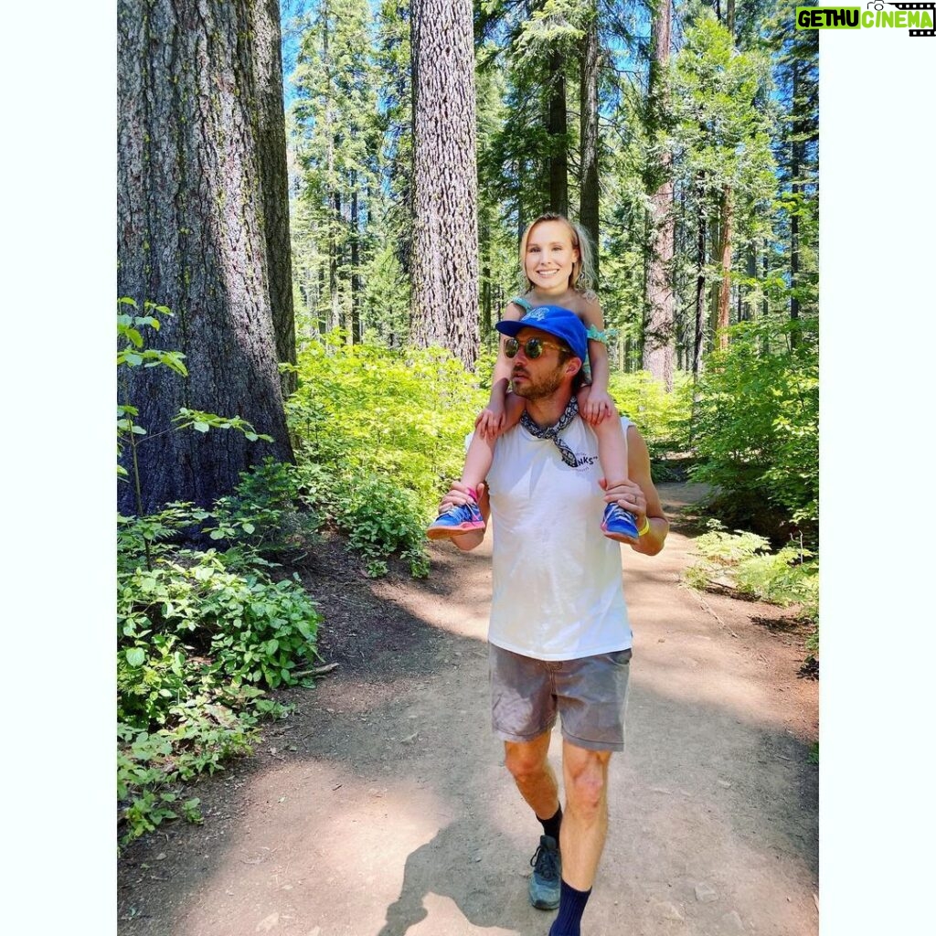 Ryan Hansen Instagram - I love @kristenanniebell so much. Like a brother. Like a baby brother. This lady just makes life so much better. Honored to do this crazy life with our families. I love everything about you. Happy to carry you on my shoulders anytime lil bud. Happy Birthday Brother!!!