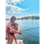 Ryan Hansen Instagram - HOLY CANADIAN SUMMER!!! 🇨🇦🇨🇦🇨🇦☀️☀️☀️ One of my favorite places on this planet! Love you @akiegelmann @mattkiegelmann 🧙‍♂️🧙‍♀️