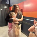 Ryan Hansen Instagram - LIZZO!!!!!!! Watching my daughter and her best buddy meet their ABSOLUTE IDOL @lizzobeeating made my heart explode!!! We are all are still recovering. We love you Lizzo ❤️‍🔥