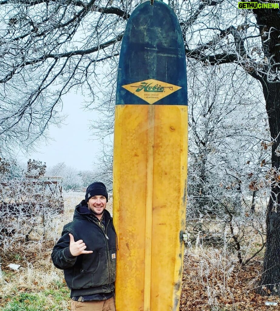 Ryan Merriman Instagram - I love my dad and all the amazing things I find in his barns #hobielongboard #og #hobie #hellyes #shakabrah ...always good times on my land.