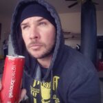 Ryan Merriman Instagram - To gym,or not to gym. That is the question. 🤣😂😭 #tgif #gymtime @gobeyondenergy made the decision for me!