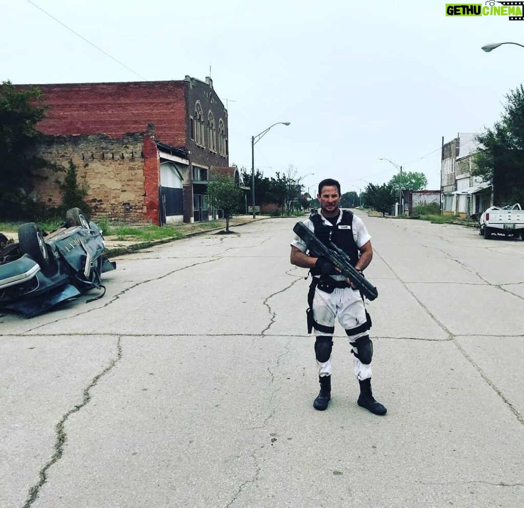 Ryan Merriman Instagram - They shut down the entire street and flipped over cars..... I love making action movies!!!! #blessed #setlife #bringit #sundayfunday