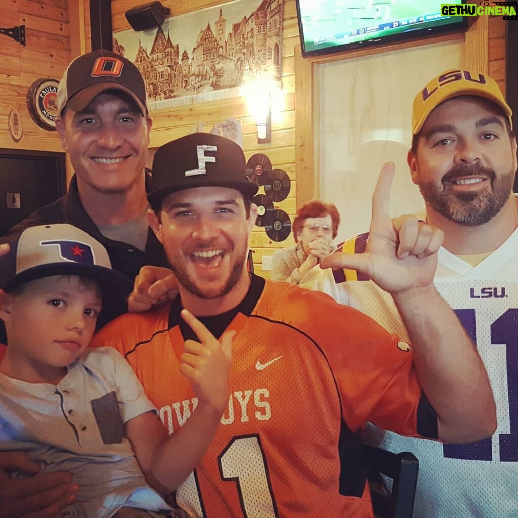 Ryan Merriman Instagram - #dontstartnonewontbenone Boise State!!! #gopokes A great day with the fellas and my mini G.....boom baby!! @lanefrostbrand always representing!!!