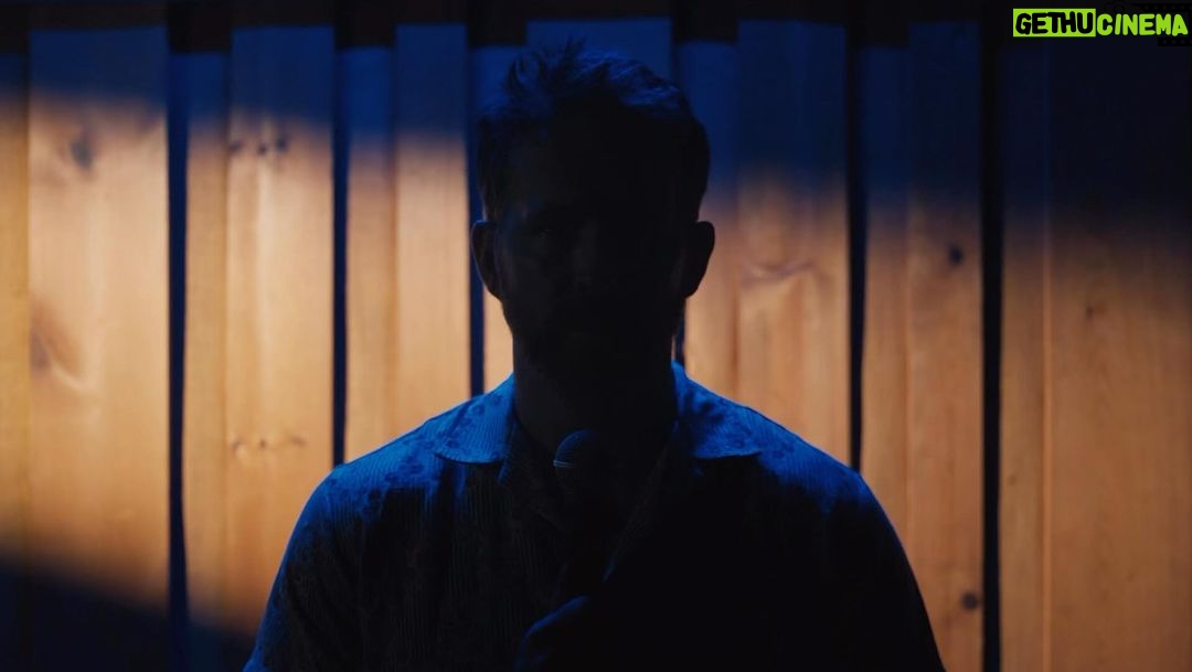 Ryan Reynolds Instagram - A birthday card might’ve been easier. Happy Birthday, @robmcelhenney Also… absolutely none of this was possible without the beautiful, heartbreaking and utterly charitable prowess of these two geniuses: @justinpaulmusic and @benjpasek And thank you to the community of @wrexham_afc for keeping this a secret. Also, would be a real shame if this became a regular chant at the Racecourse.