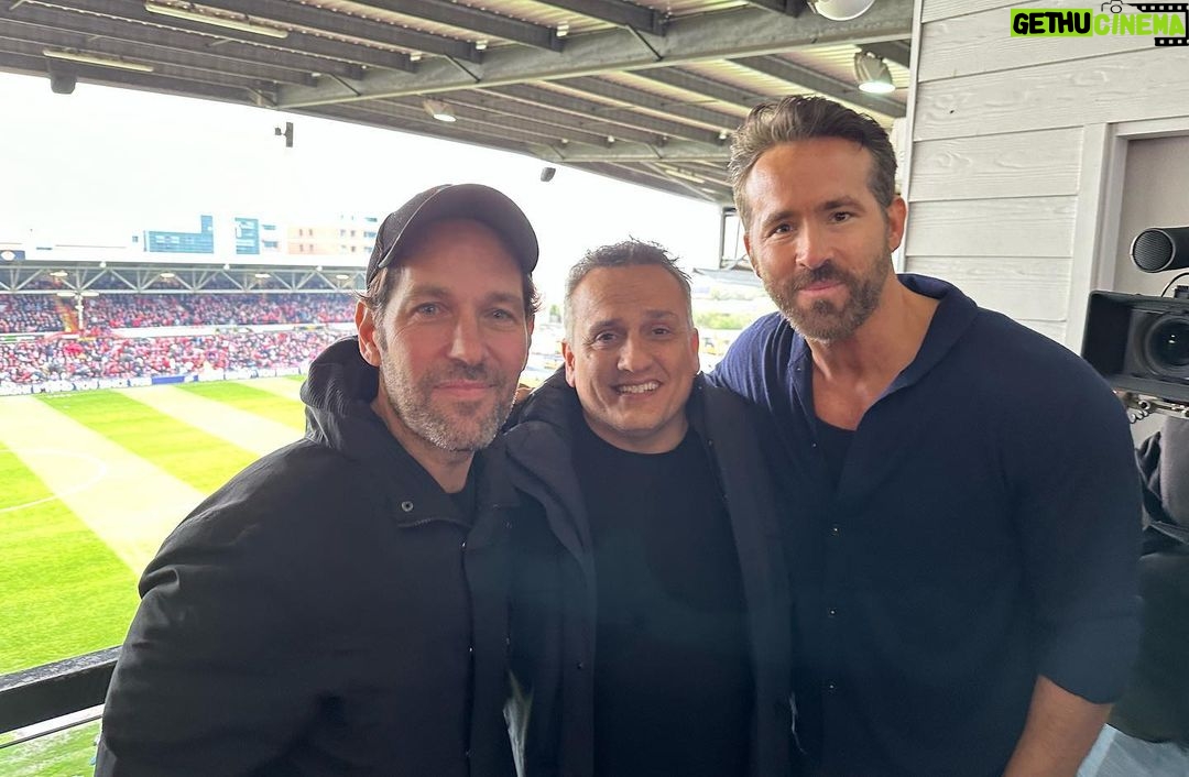 Ryan Reynolds Instagram - Everything I own smells like champagne, beer and grass. I’m still somewhere between giggling and sobbing. This town and this sport is one of the most romantic things on earth. Thank you, @wrexham_afc ⚔️🏴⚔️