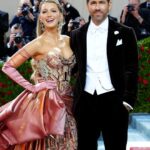 Ryan Reynolds Instagram - Blake changing outfits in a split second on the red carpet was a moment I’ll never forget. I recently changed my moisturizer and feel pretty confident it’s more of a slow burn that people will appreciate in time. Like Freaks and Geeks. Styling: @ilariaurbinati Brown Velvet Tux: @ralphlauren Most beautiful damn watch I’ve ever seen: @omega 📷: @voguemagazine @gettyentertainment & @sophiatravaglia Big thanks to @jami33