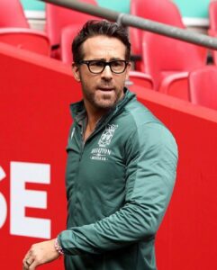 Ryan Reynolds Instagram - Wembley Stadium. Like nothing else… Once again @Wrexham_AFC supporters gave their last drop of blood to this club. Congrats @bromleyfc who played their damn hearts out. Onto the the semi finals this Saturday. LFG #WxmAFC P.S. Watching the match with @DavidBeckham was NEXT LEVEL. @robmcelhenney, #WillFerrell and I gave him fresh perspective on the sport, along with some simple, no fuss style tips.