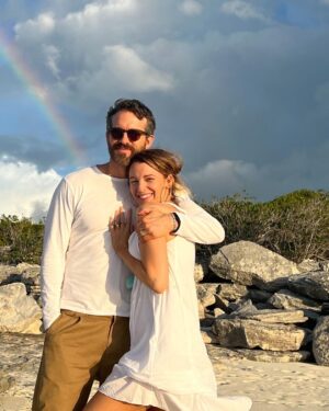 Ryan Reynolds Instagram - The only thing irrevocably mine in the world is the love and appreciation and awe I feel for this person. Witnessing her life is something I couldn’t take for granted if I tried. And believe me, I try.  Happy Birthday, @blakelively. You hung the damn moon.