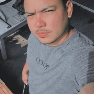 Ryan Vasquez Instagram - Um dia desses incluindo hoje. Onde tem camisas boas comenta aí!