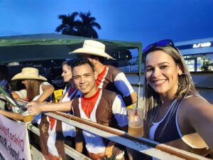 Ryan Vasquez Instagram - Em #humaita 
@aldairlima2009 @fabyscan @crisgama3430 @medjoycinha @barbacanahumaita @cpdelaydebrandao