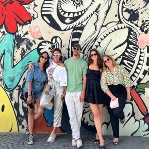 Sílvia Rizzo Instagram - Family ❤️ Miami Design District