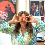 Sílvia Rizzo Instagram – Chegaram os meus óculos da Apple…..