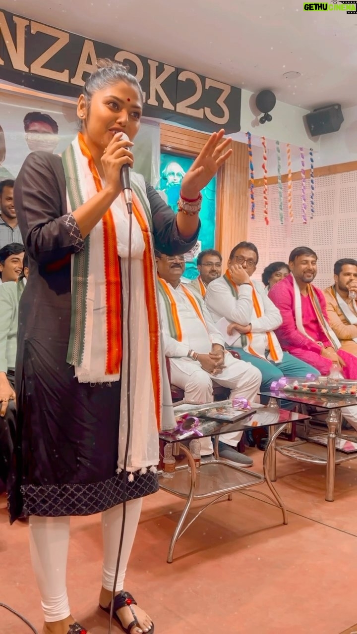Saayoni Ghosh Instagram - A fun moment during my interaction with young doctors of West Bengal in the youth conclave hosted at Homeopathic Medical College & hospital auditorium.