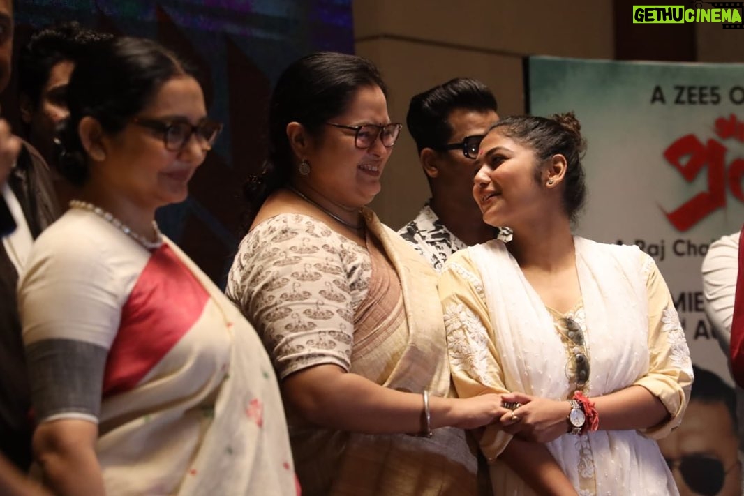 Saayoni Ghosh Instagram - Today at the press conference of #AbarProloy at Hyatt. Streaming on Zee 5 Bangla from 11th August!