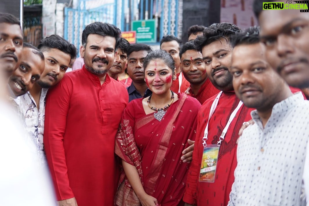 Saayoni Ghosh Instagram - Twas all about shindoor khela…❤️