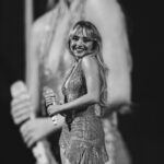 Sabrina Carpenter Instagram - brazil thank you for your love🇧🇷🇧🇷 i feel really grateful and i can’t wait to come back. i love you so much. ‘till next year eras tour <3 see you friday LA jingle balllllll