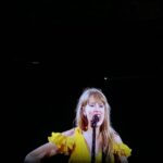 Sabrina Carpenter Instagram - São Paulo nights 1&2 🇧🇷 thank you for being so generous to us!!! see you tonight for the last eras show of this yeaaaar :’) 🤍 and thank you Taylor for playing safe and sound omfg wrecked me